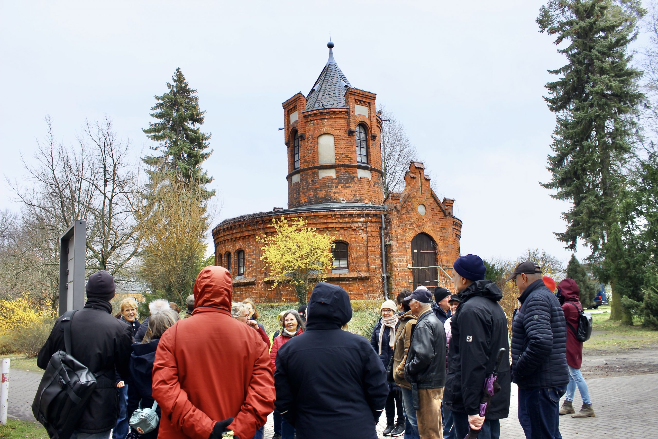 Kulturspaziergang über die Halbinsel Hermannswerder